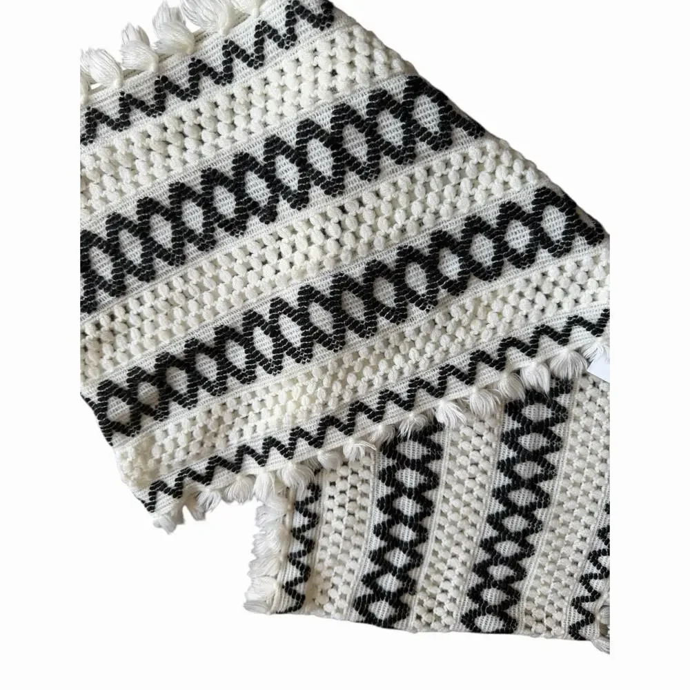 Handmade Black White Gray Crochet Infinity Scarf Zigzag Wave Pattern Fringe Cowl